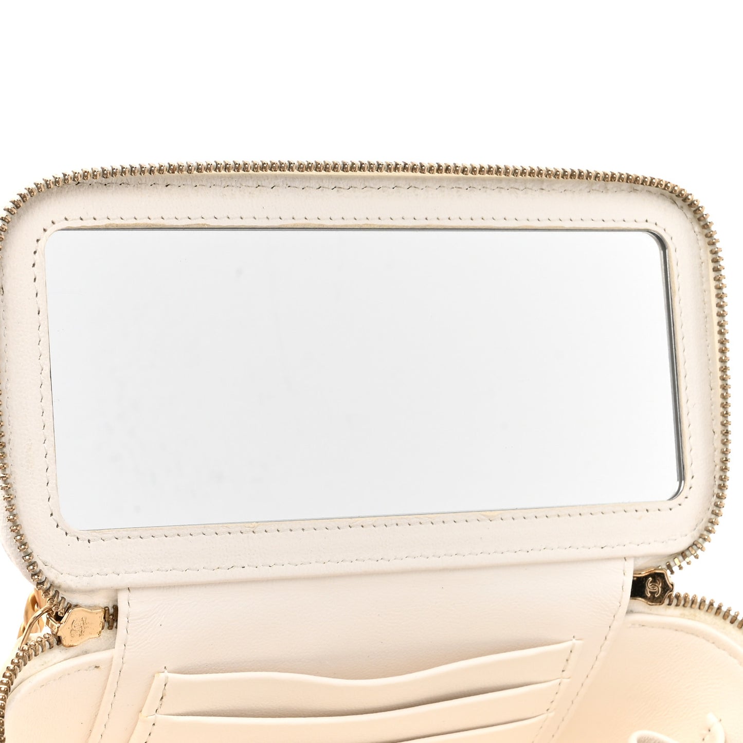 Caviar Quilted Sweetheart Vanity Case White