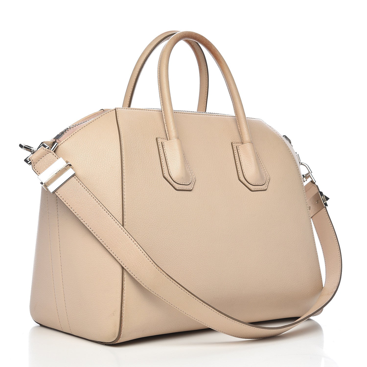 Givenchy Sugar Goatskin Medium Antigona Skin 3 of 24