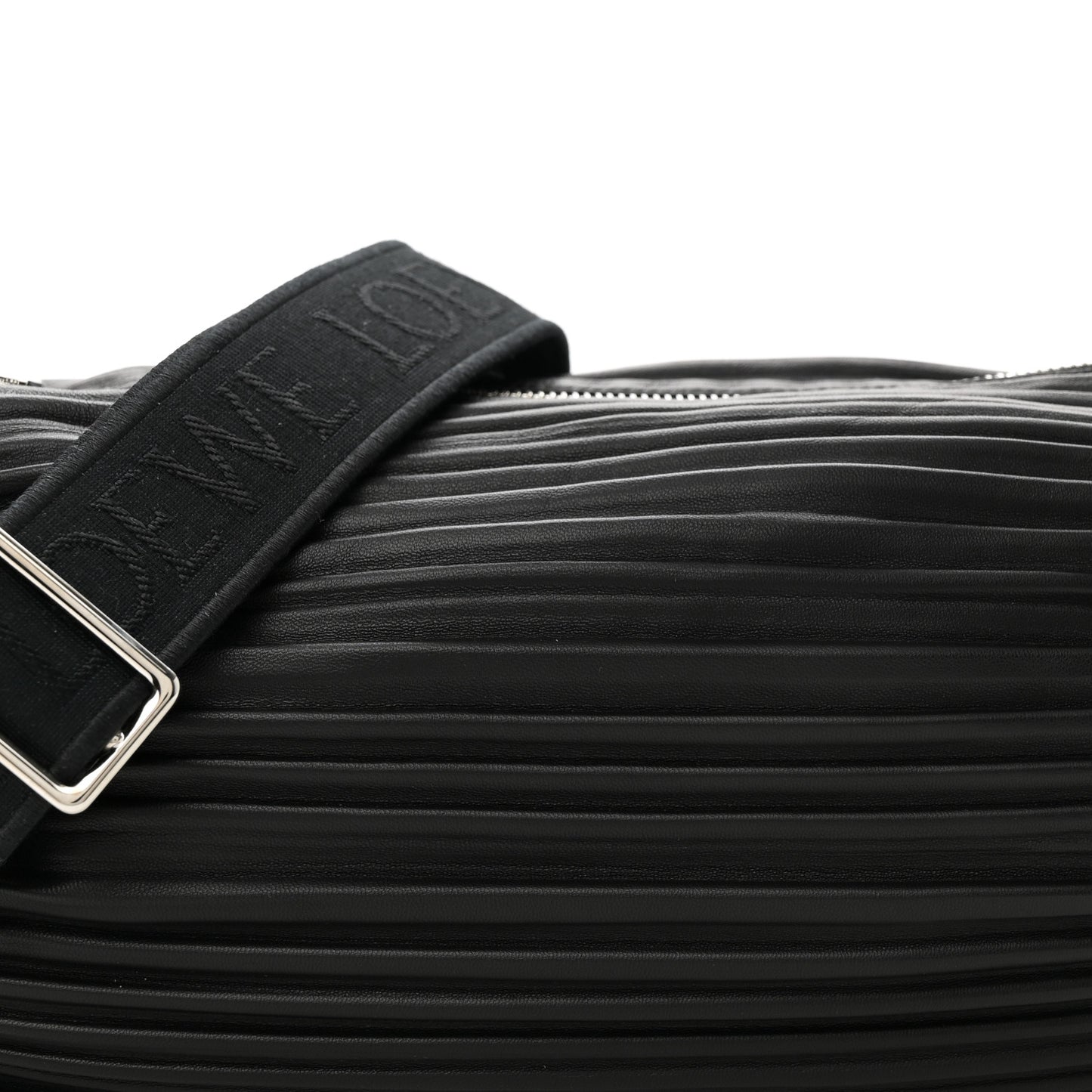 Lambskin Pleated Bracelet Large Pouch shoulder Bag Black
