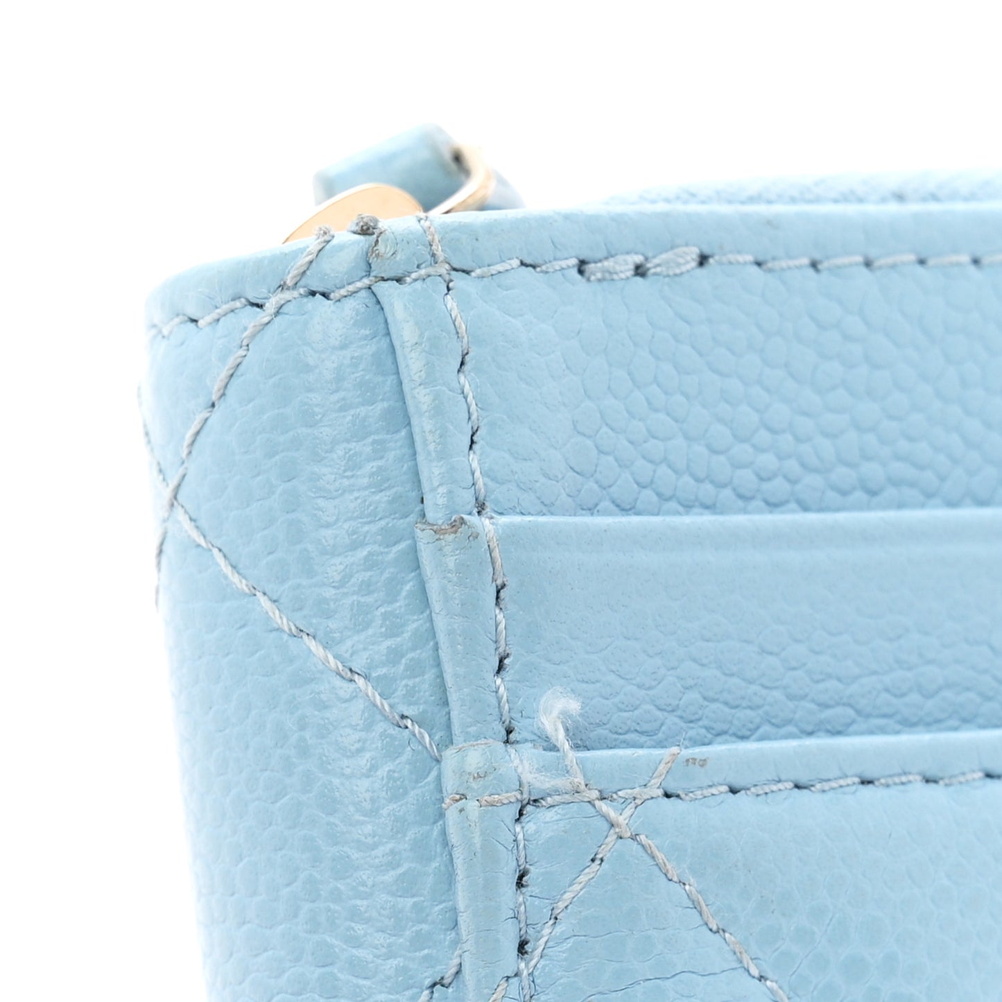 Caviar Quilted Zip Card Holder Light Blue