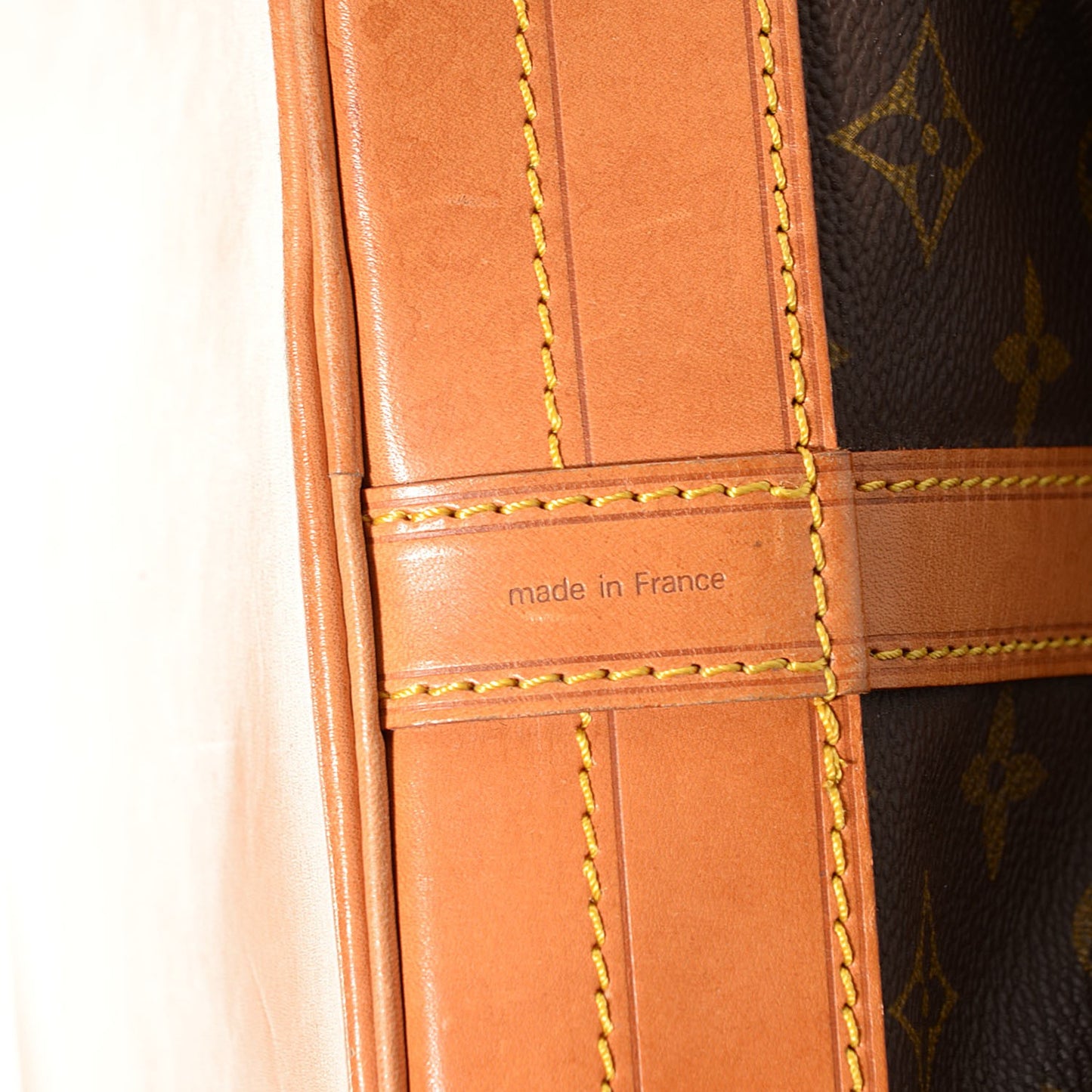 Monogram Noe