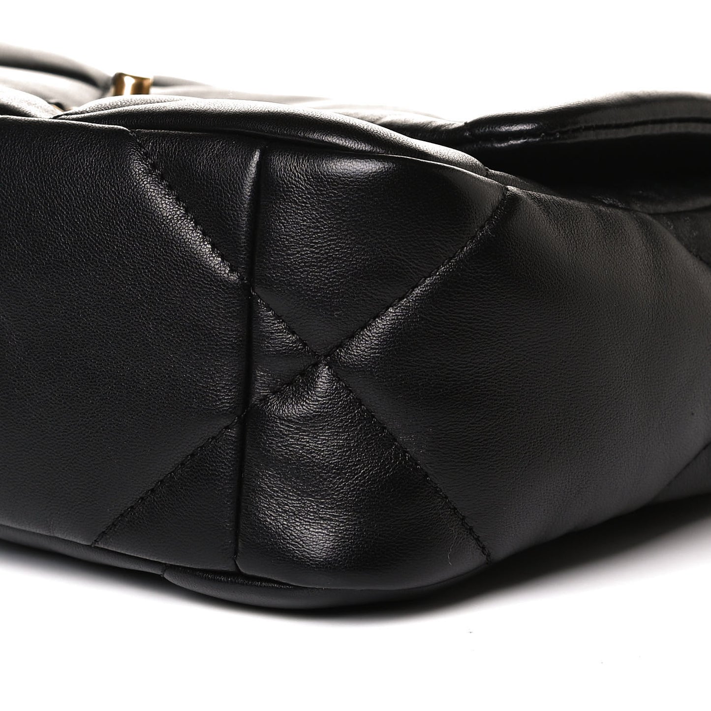 Lambskin Quilted Medium Chanel 19 Flap Black