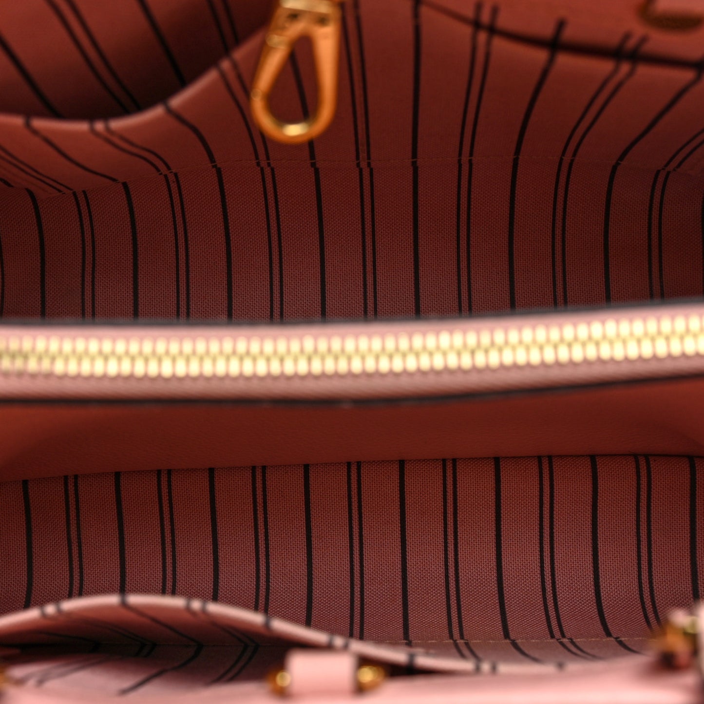 Empreinte Montaigne BB Rose Poudre