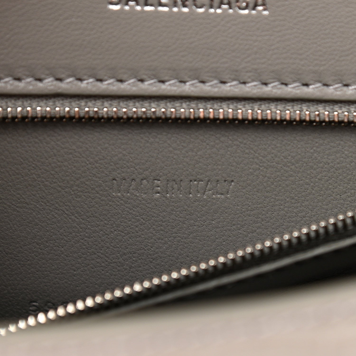 Balenciaga Shiny Calfskin Crocodile Embossed Small Hourglass Top Handle Bag Steel Grey 7 of 11