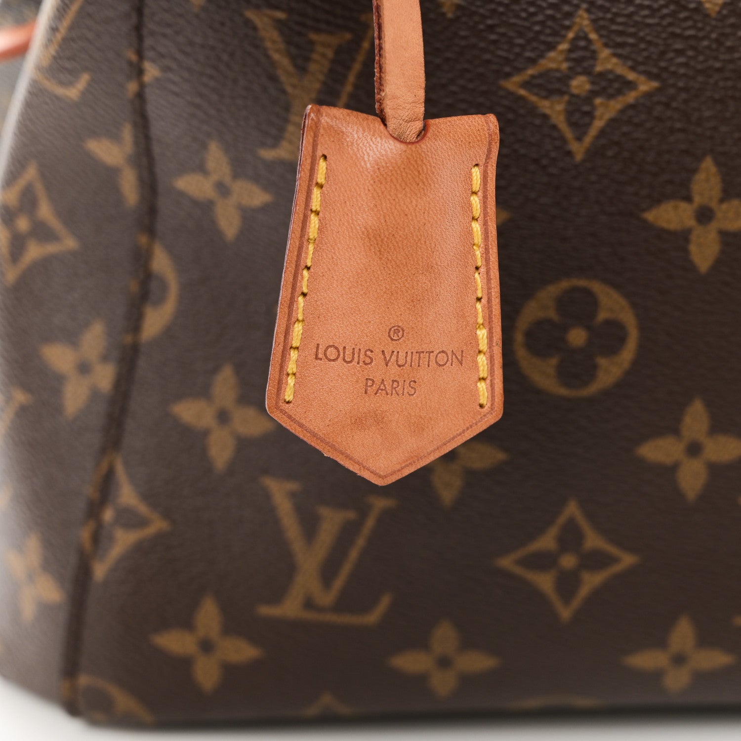 Louis Vuitton Monogram Montaigne BB 16 of 16