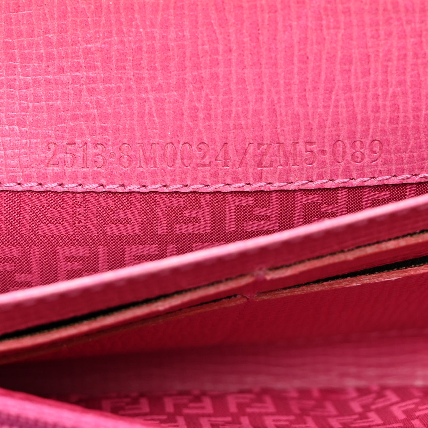 Zucca Spalmati Vitello Elite Zip Around Wallet Tobacco Fuxia Fragola