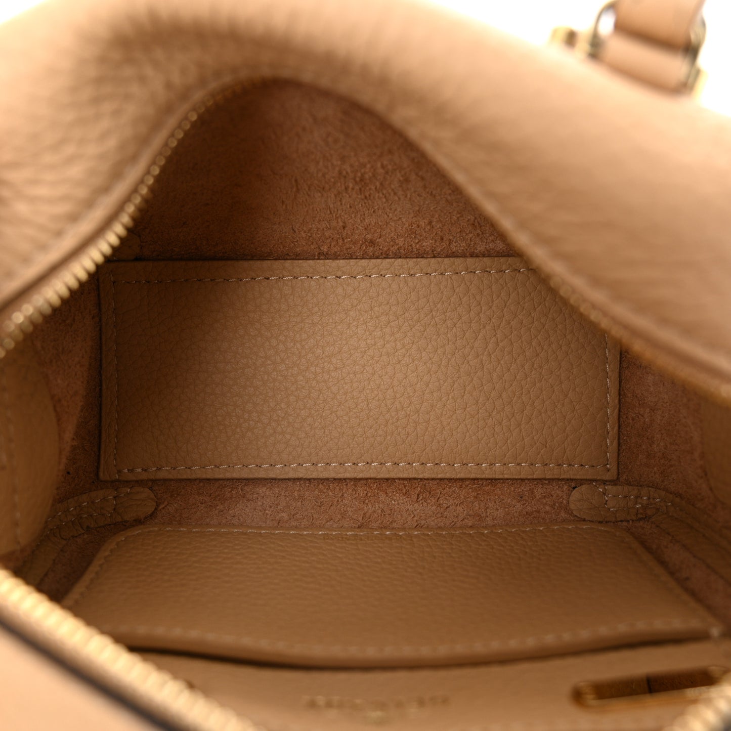 Taurillon Soft Nano Cool Box Satchel Latte