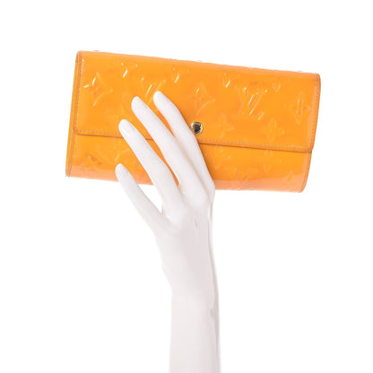 Louis Vuitton Vernis Sarah Wallet Jaune Passion 2 of 12