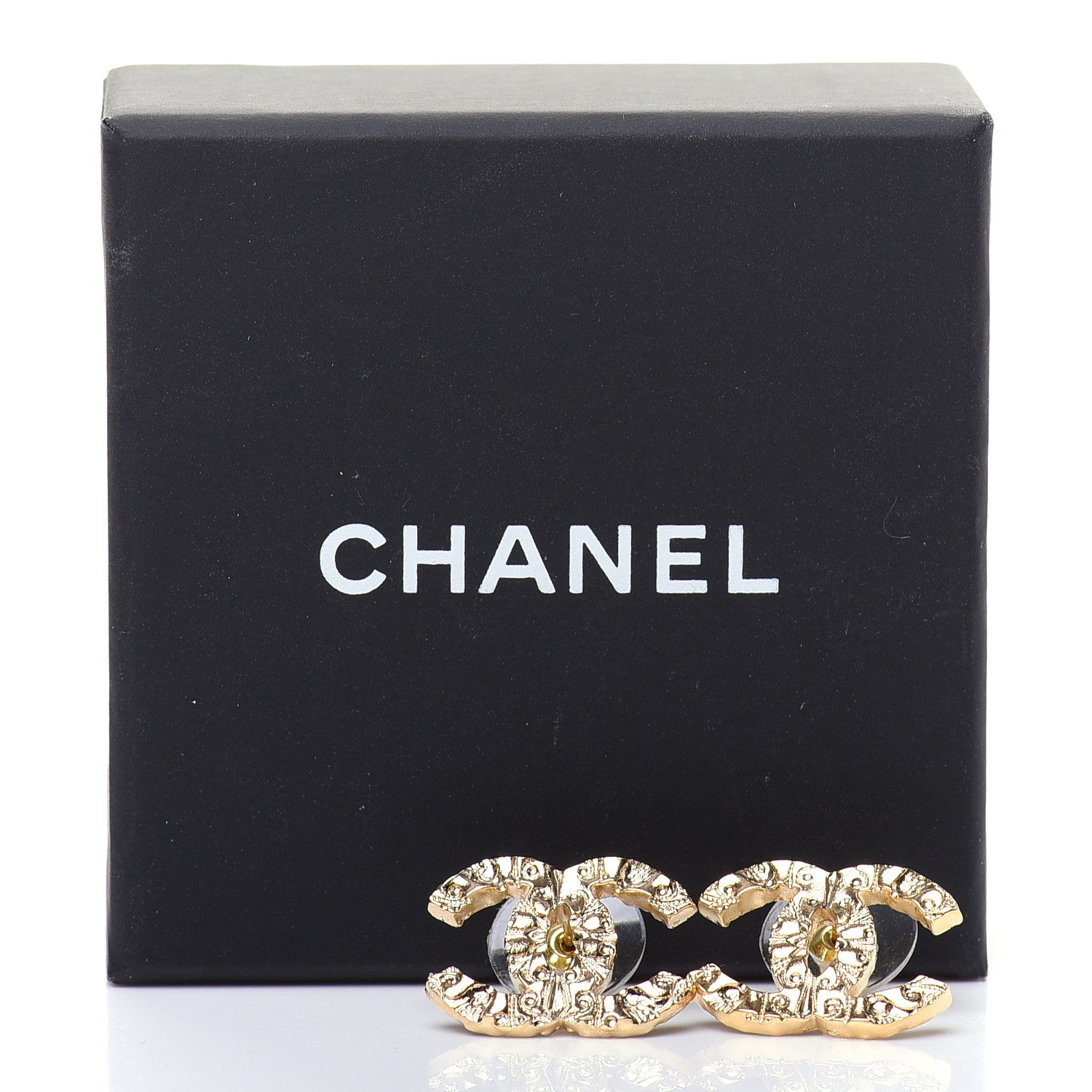 Chanel Metal Textured CC Earrings Gold 5 of 5