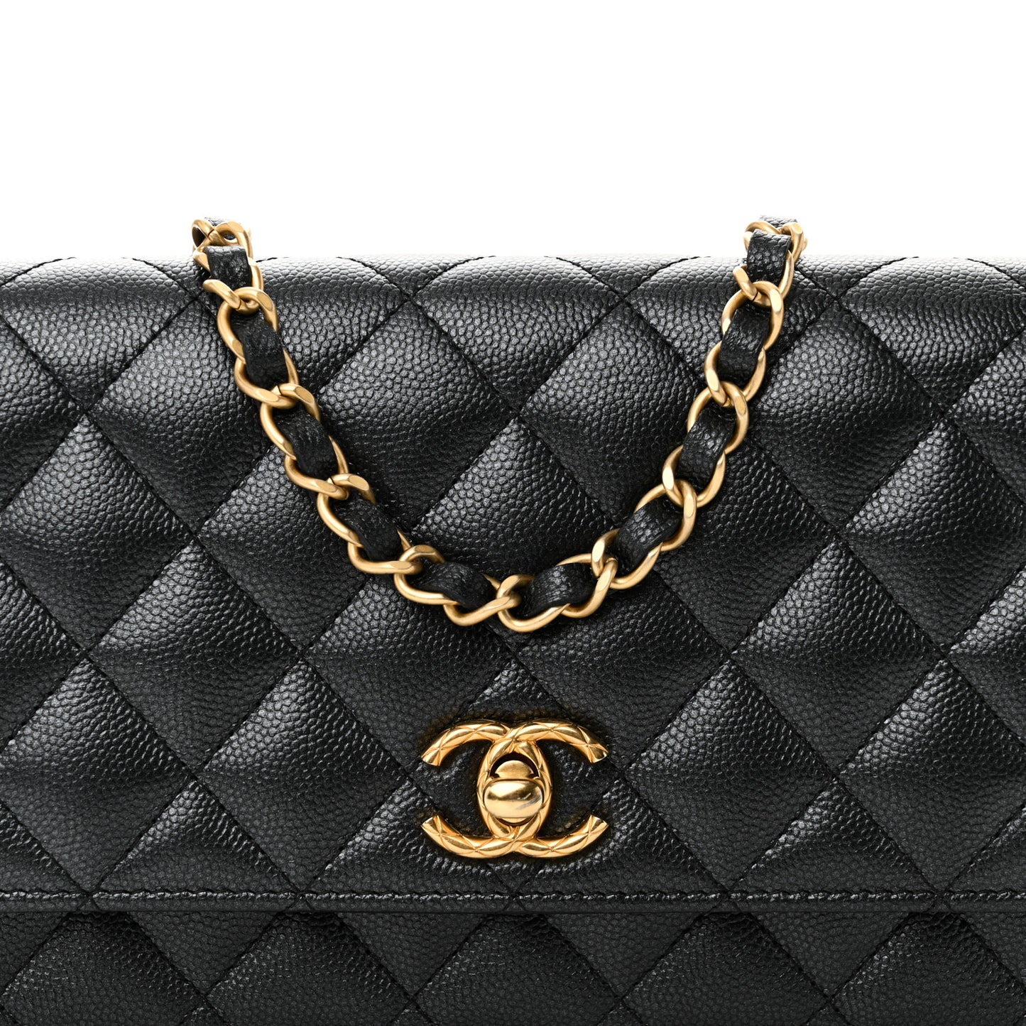 Pearly Caviar Quilted Fit For You Wallet On Chain WOC Black