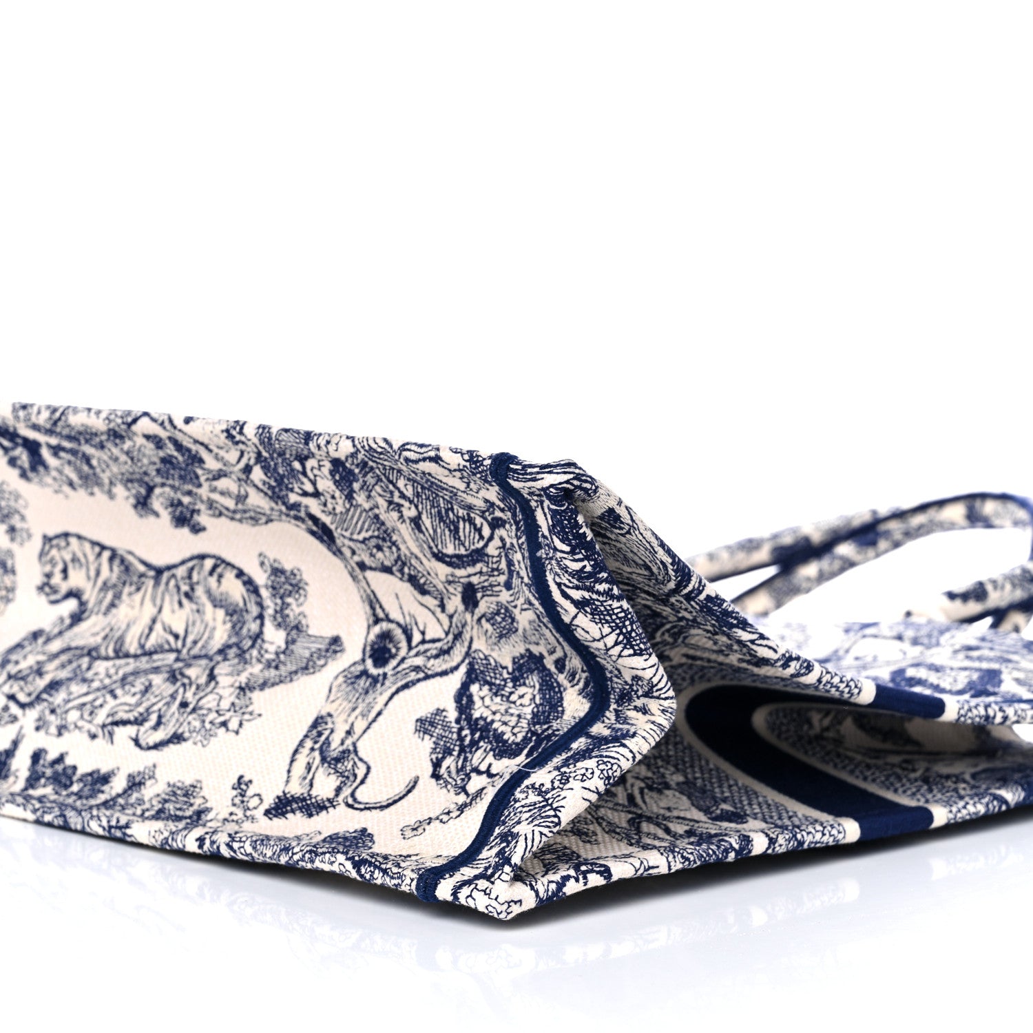 Christian Dior Canvas Embroidered Large Dioriviera Toile De Jouy Book Tote Blue 5 of 8