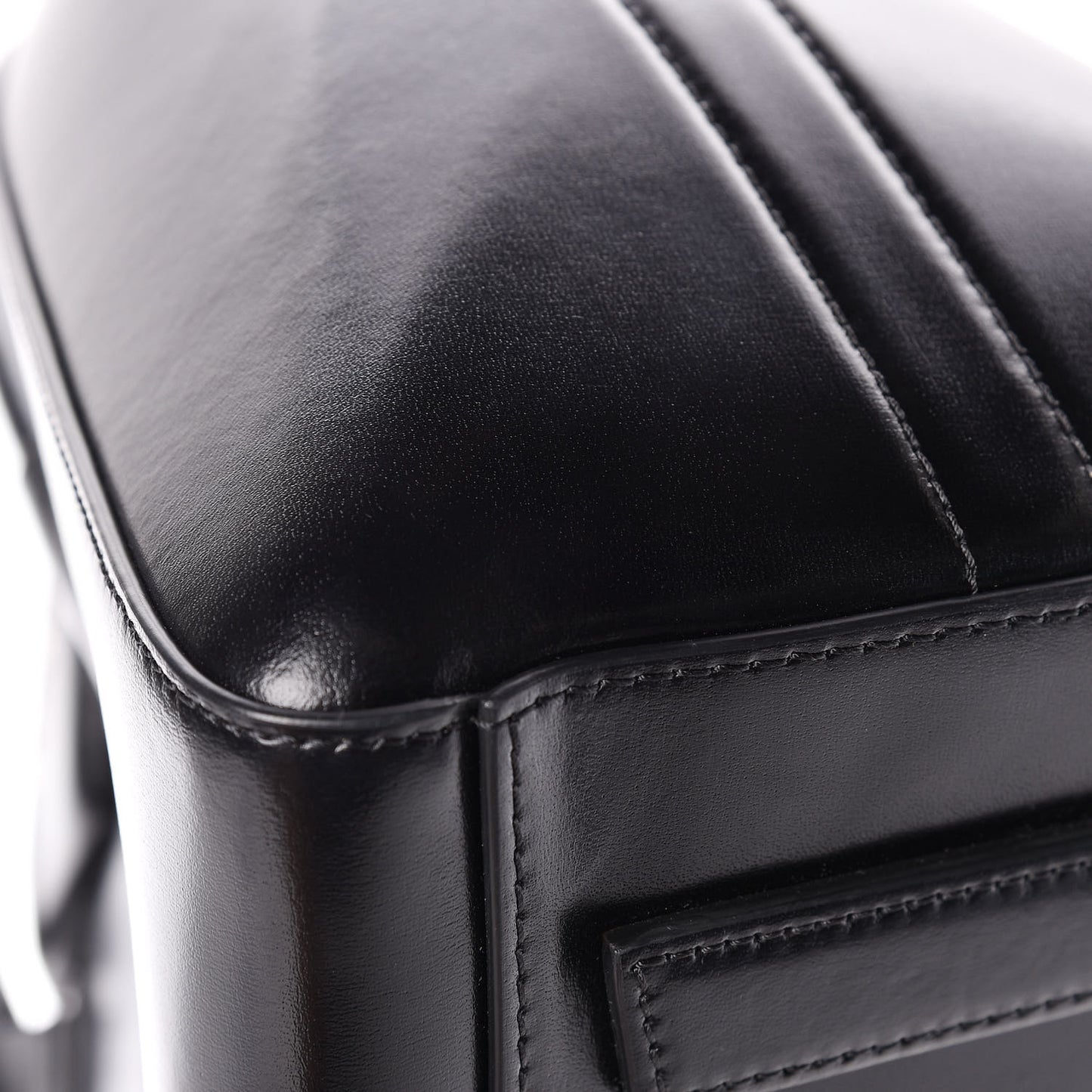Shiny Lord Calfskin Medium Antigona Black