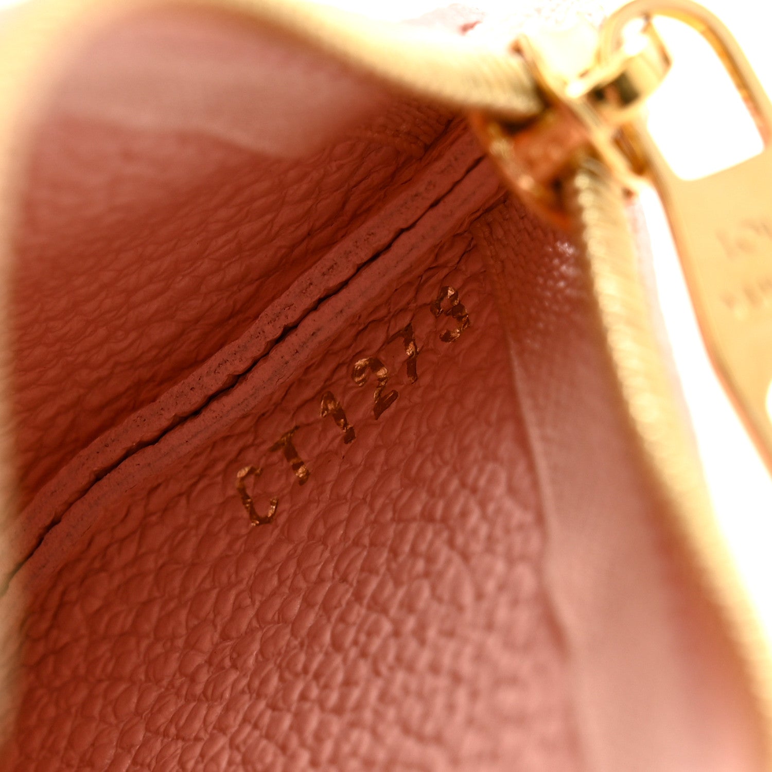 Louis Vuitton Empreinte Monogram Giant By The Pool Key Pouch Bouton De Rose 7 of 8