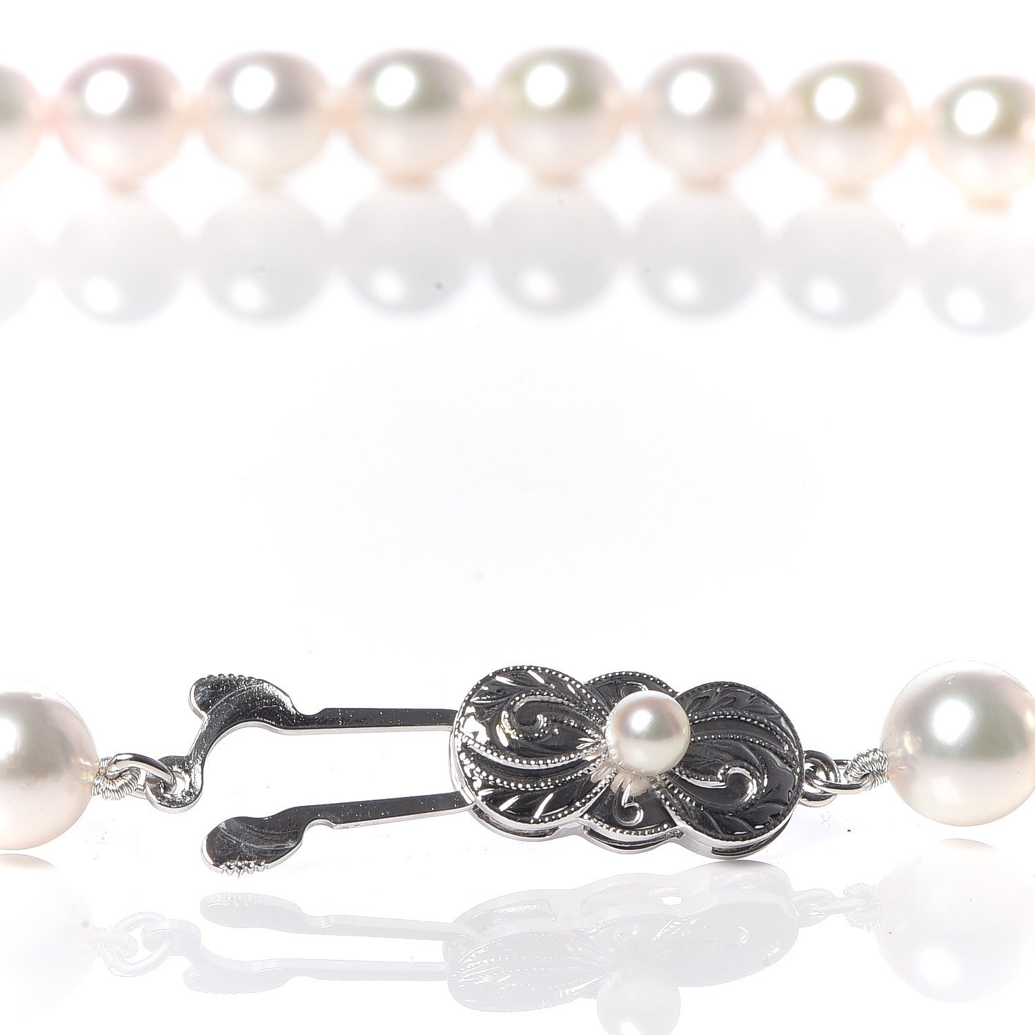Mikimoto Sterling Silver Akoya Pearl 7.5mm-8mm Pearl Strand Necklace 17 6 of 6