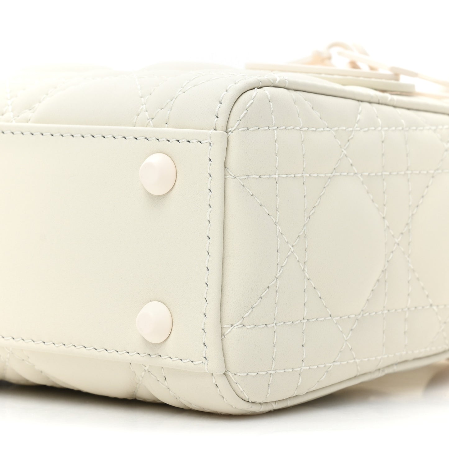 Ultra Matte Calfskin Cannage Mini Lady Dior White