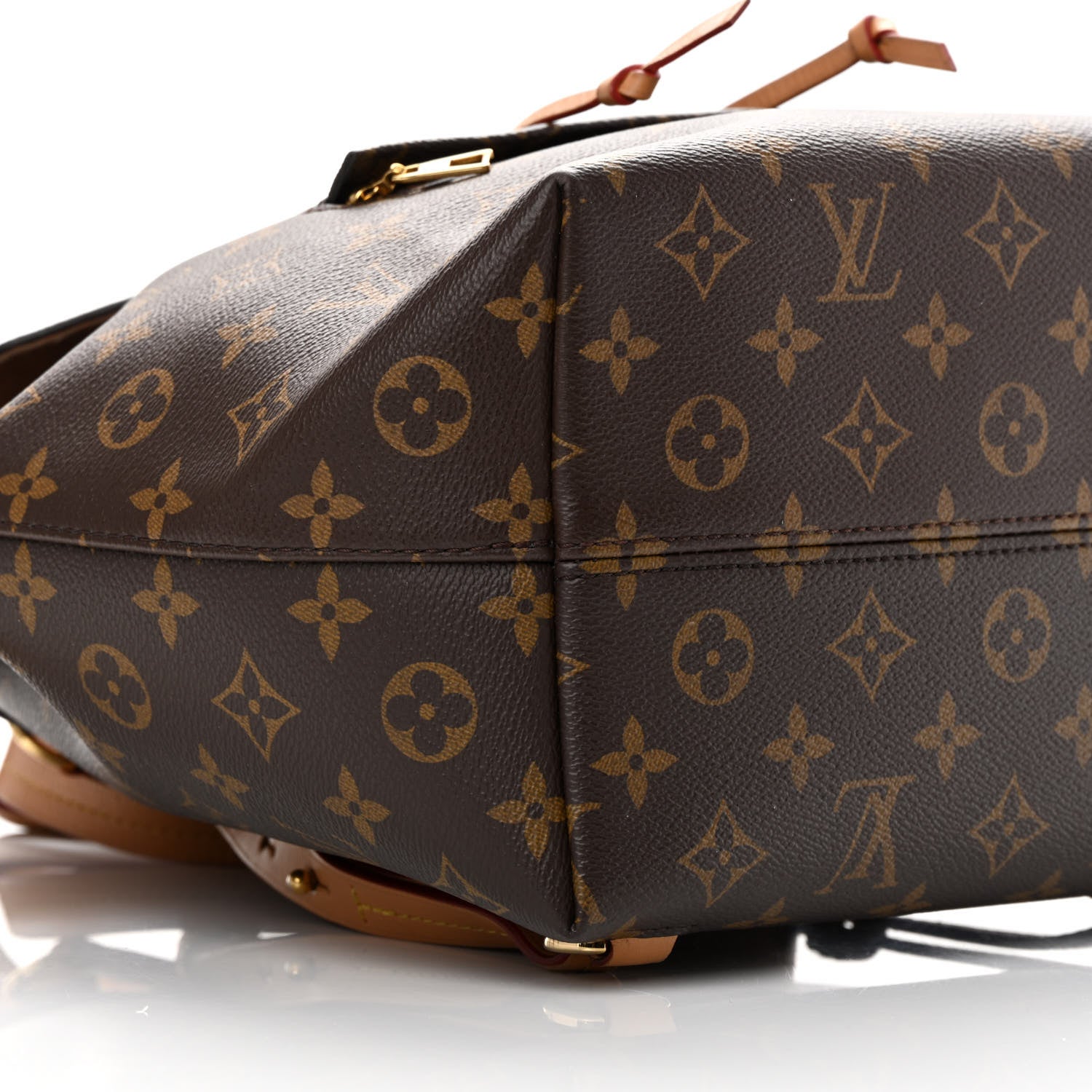 Louis Vuitton Monogram Montsouris PM 8 of 17