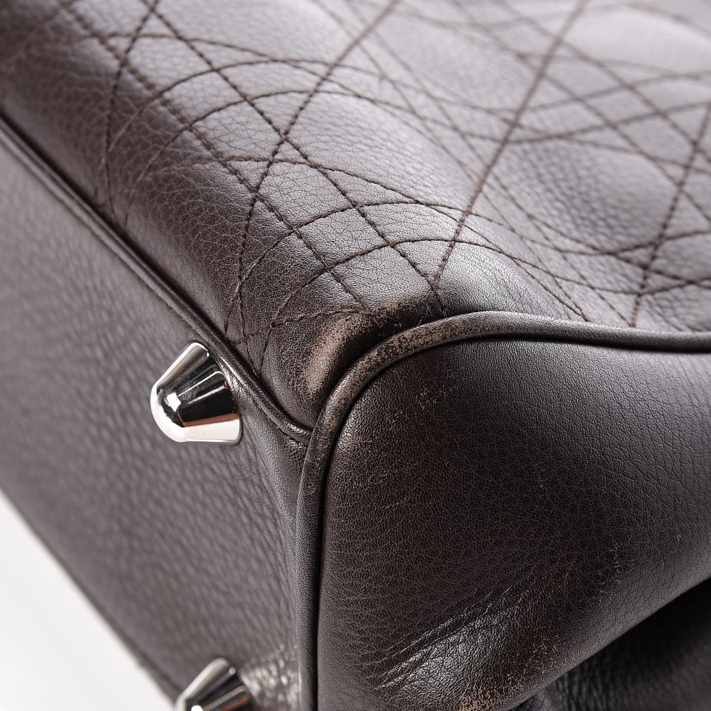 Calfskin Cannage Shoulder Bag Dark Brown