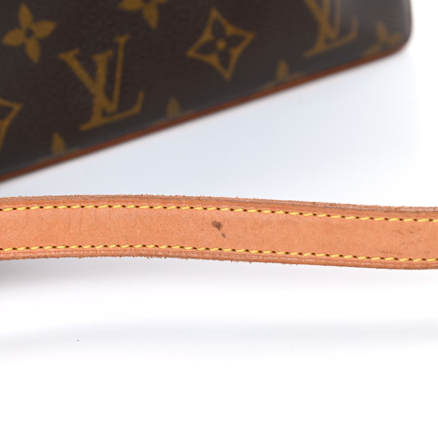 Monogram Trotteur