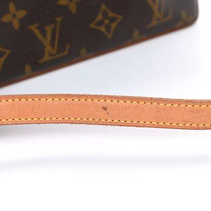 Louis Vuitton Monogram Trotteur 14 of 15