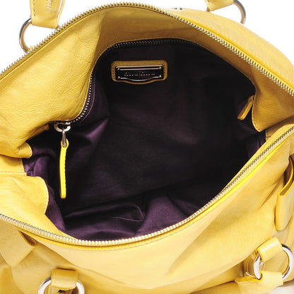 Miu Miu Vitello Lux Large Bow Bag Polline 9 of 9