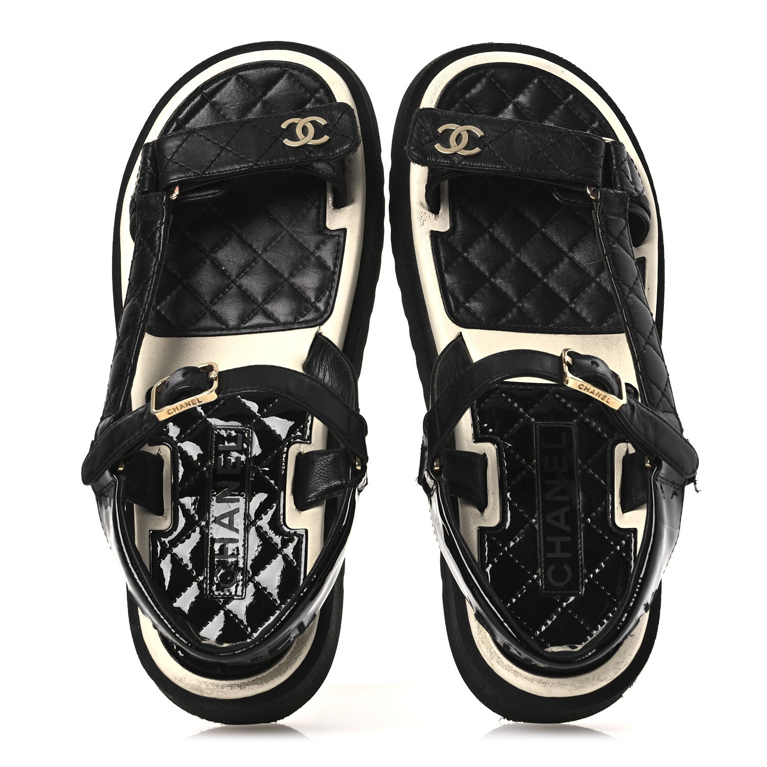 CHANEL サンダル　39 Chanel Lambskin Patent Logo Platform Sandals 39 Black 1755265