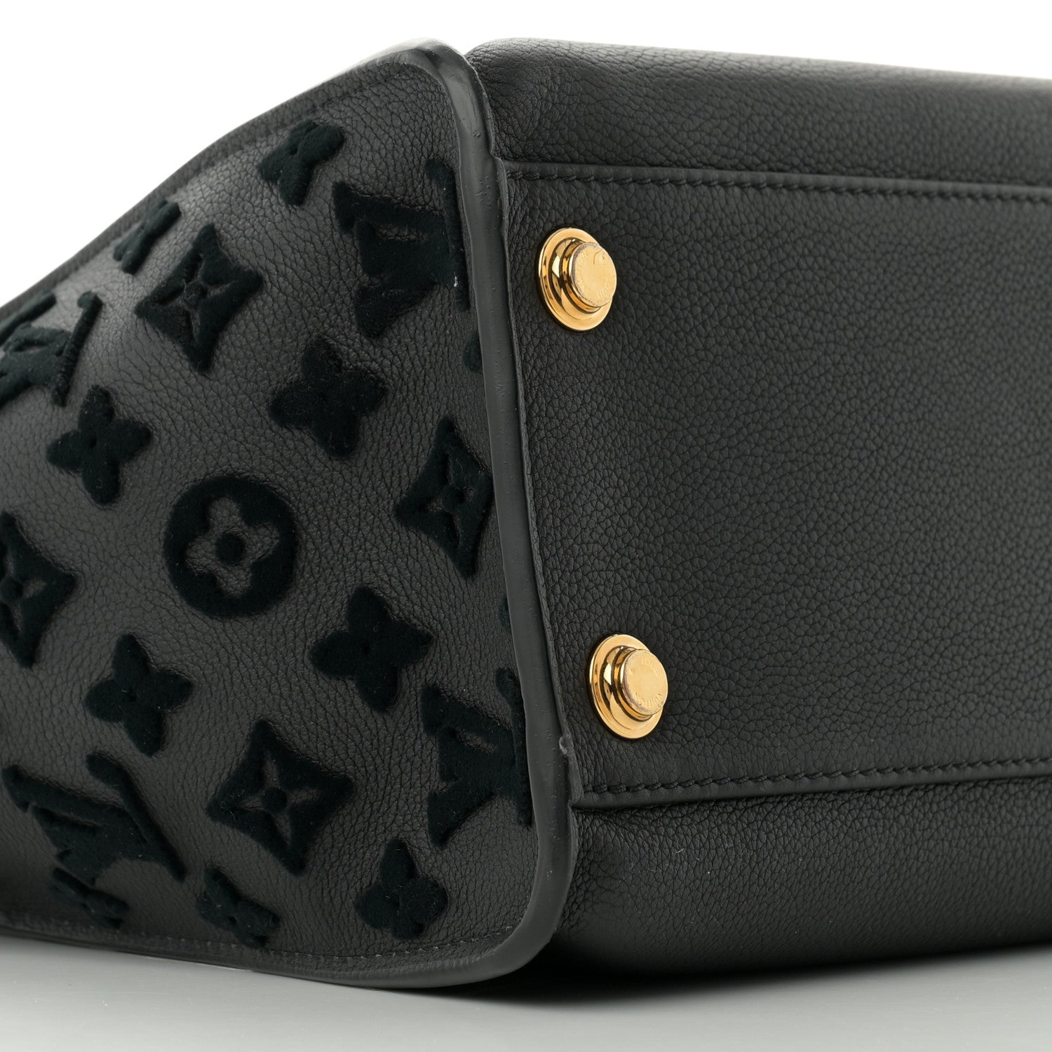 Louis Vuitton Calfskin Monogram Tufting On My Side Black 9 of 10