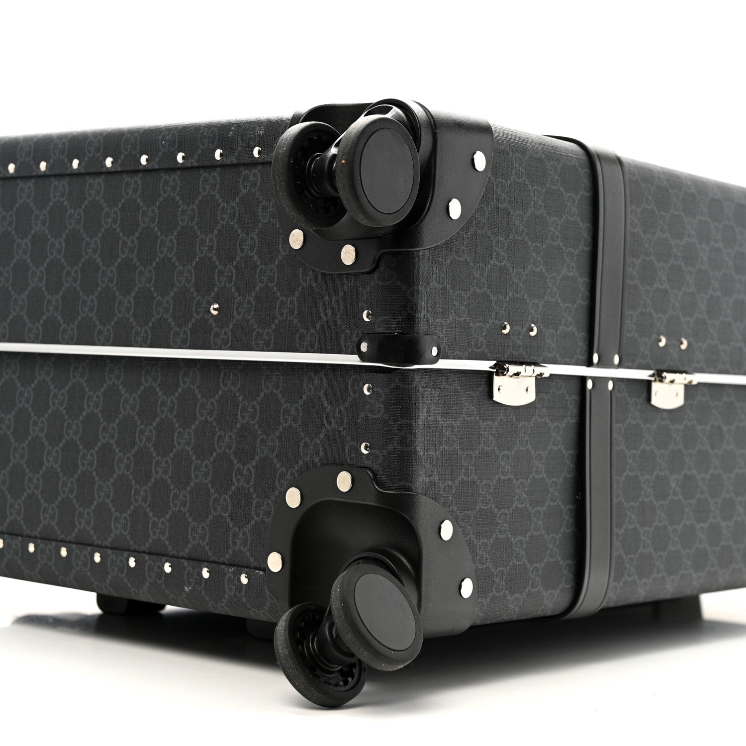 Gucci GG Supreme Monogram Medium Globe-Trotter Suitcase Black 16 of 24