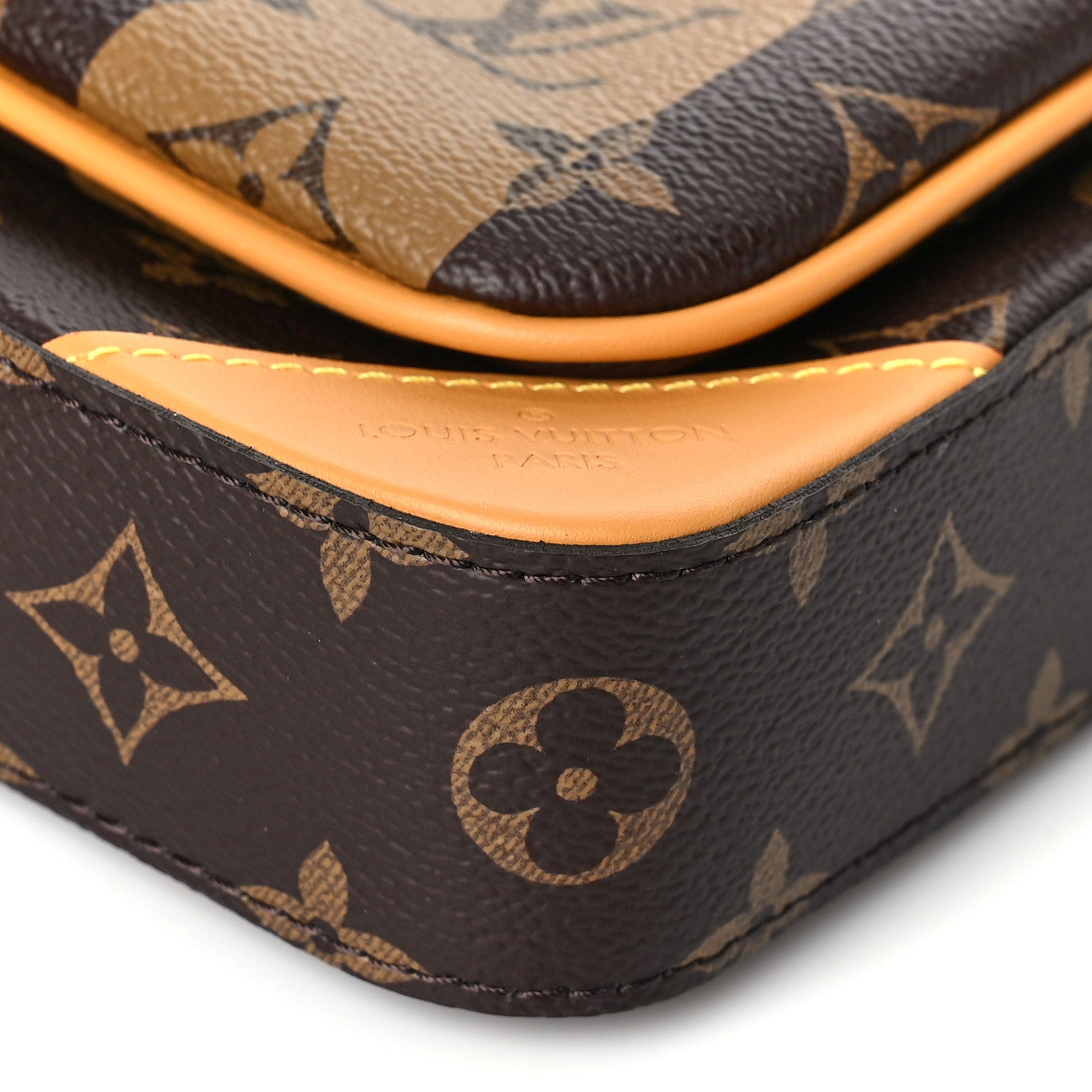 Louis Vuitton X NIGO Reverse Monogram Stripes Trio Messenger 10 of 10