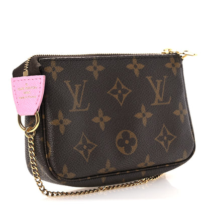 Louis Vuitton Monogram 2022 Christmas Animation Paris Mini Pochette Accessories Pink 3 of 10