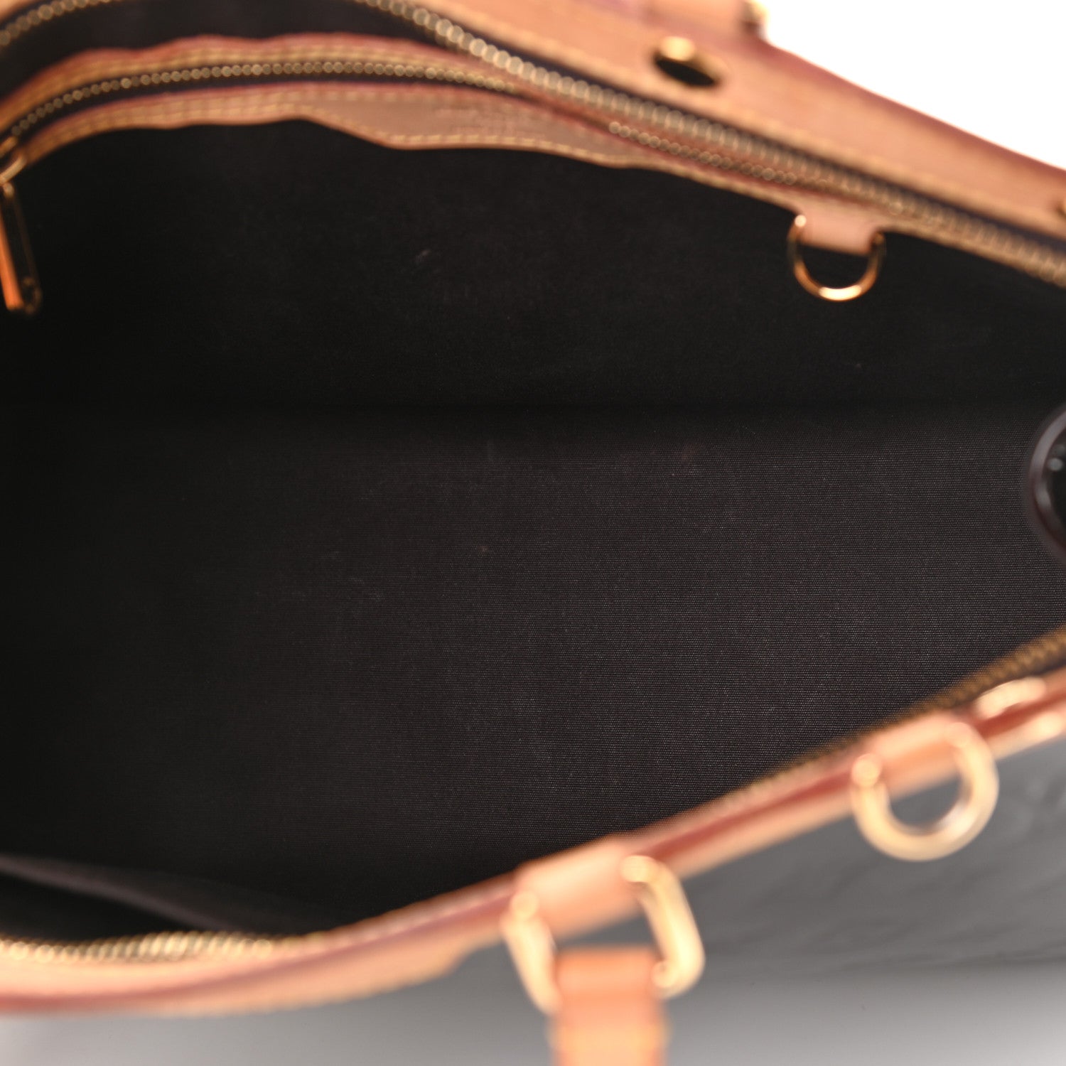 Louis Vuitton Vernis Brea MM Amarante 5 of 15