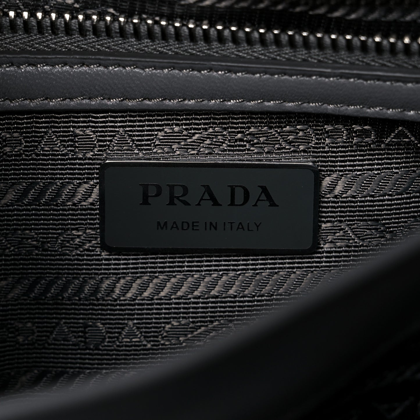 Nappa Triangle Stitched Large Spectrum Bag Marmo