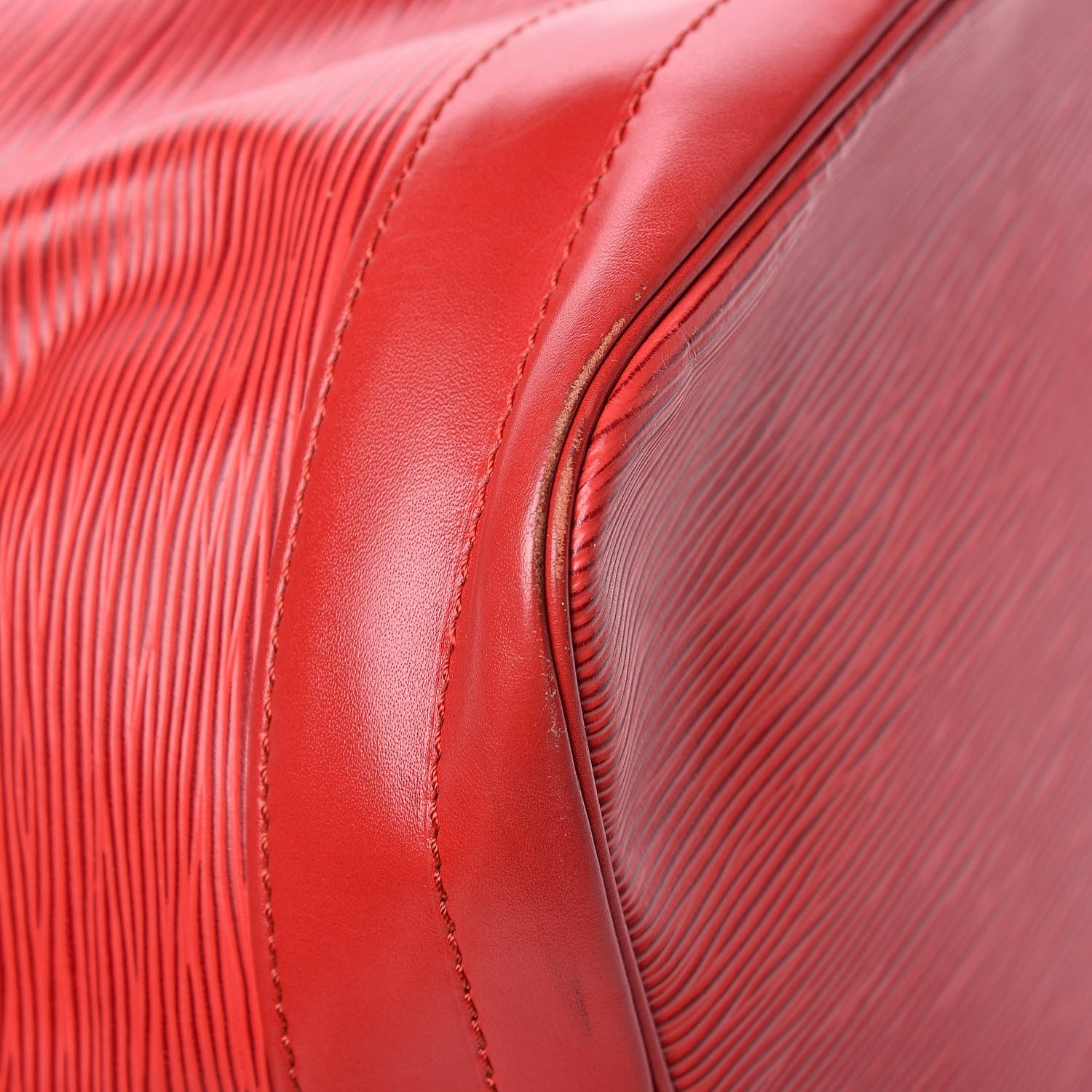 Louis Vuitton Epi Noe Castillan Red 10 of 11