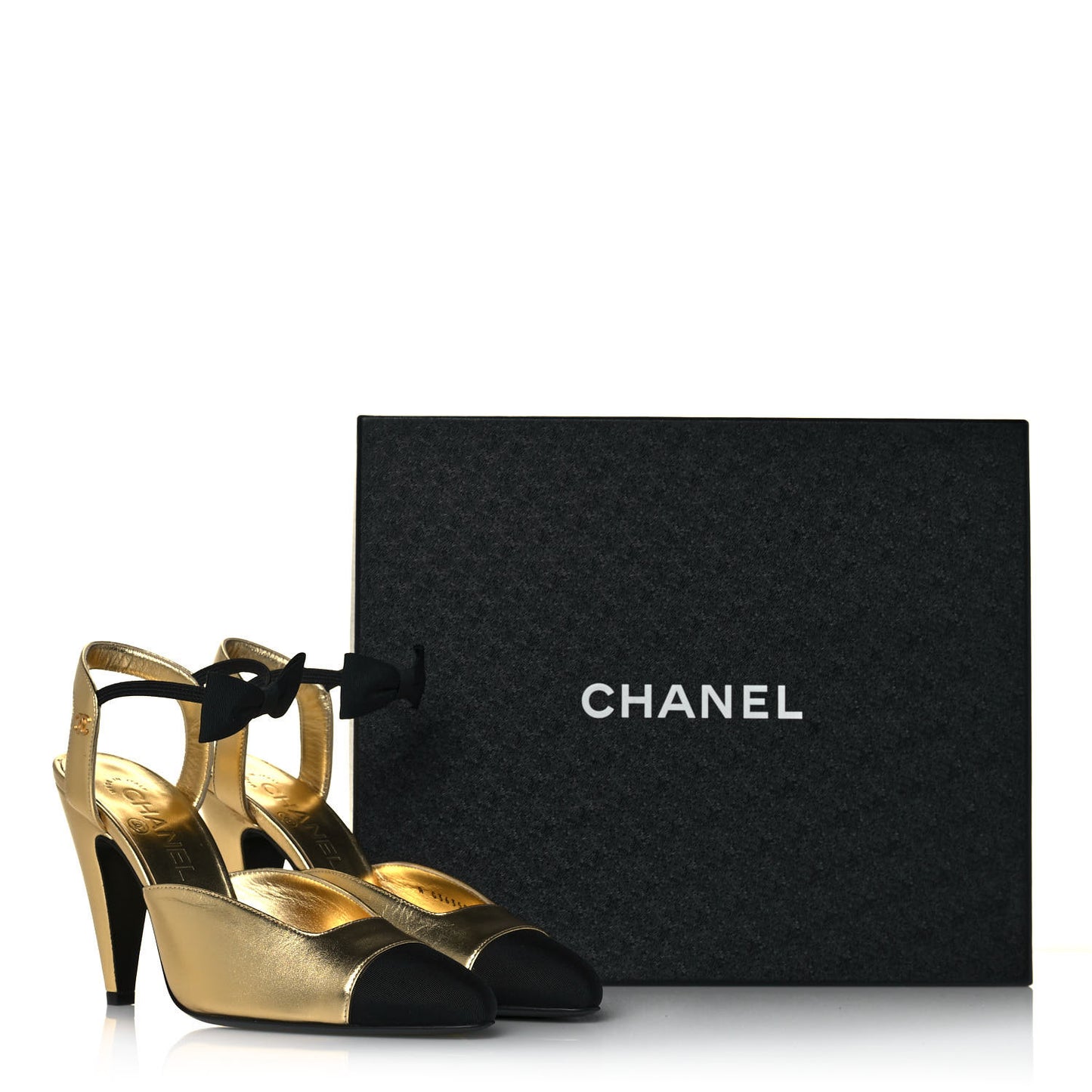 Laminated Lambskin Grosgrain Cap Toe CC Pumps 38 Gold Black
