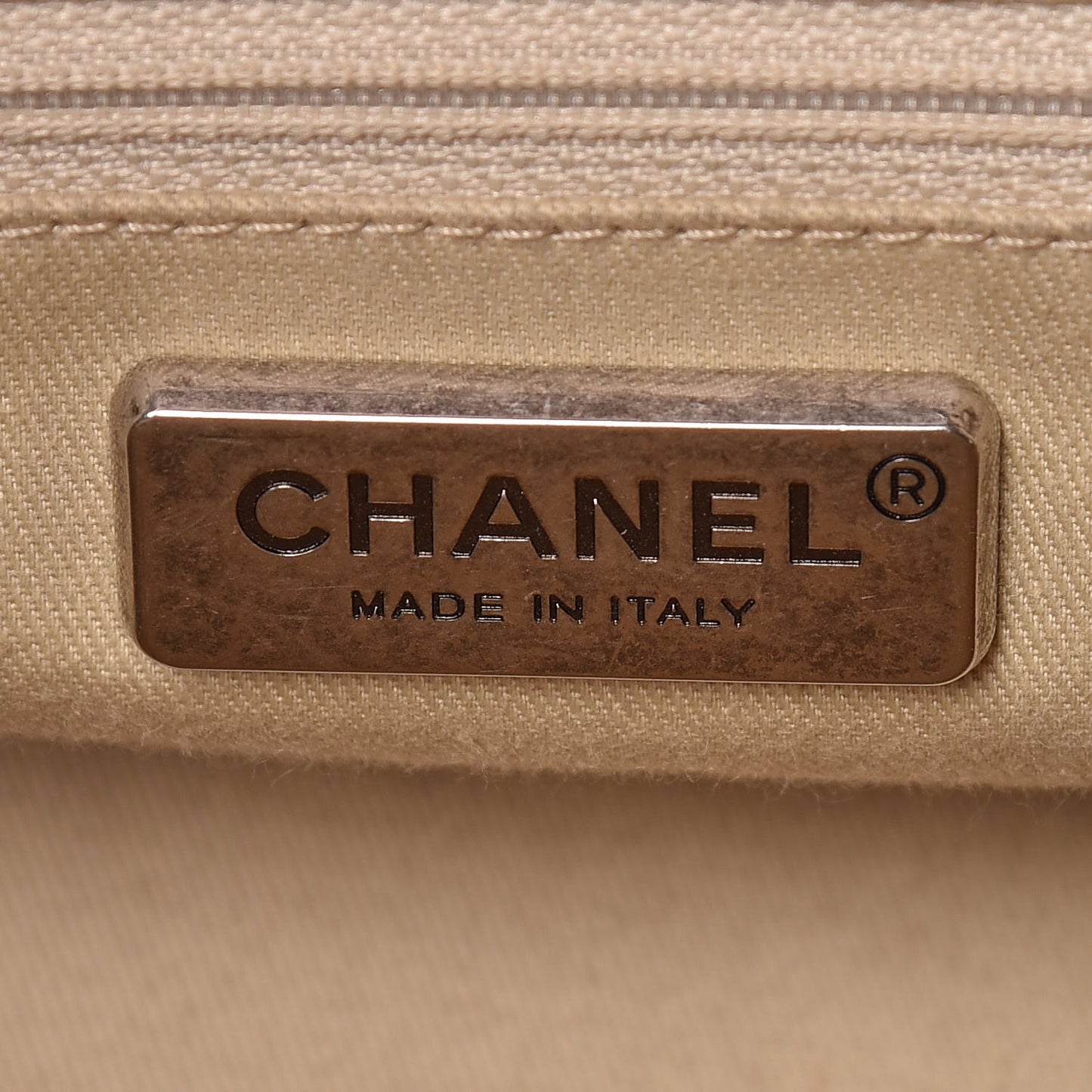 Caviar Small Outdoor Ligne Doctor Bag Brown