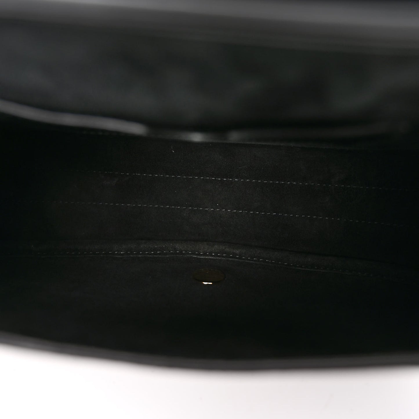 Grained Calfskin Medium Bobby Flap Black