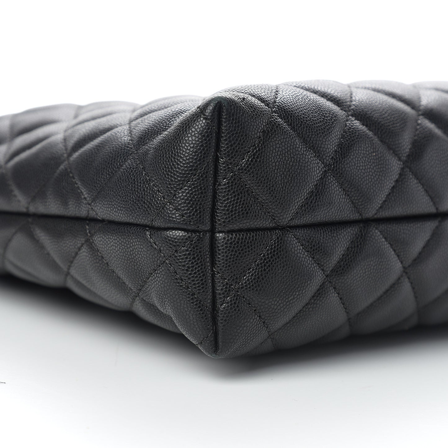 Caviar Quilted Urban Delight Tote Black