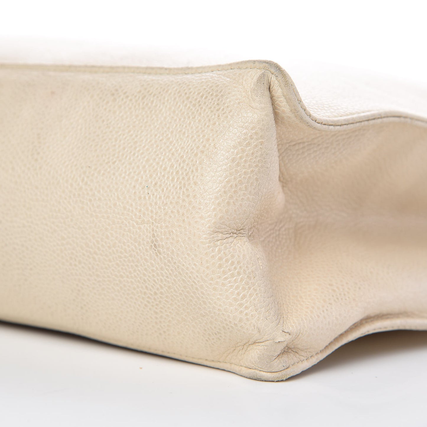 Caviar CC Shopper Tote Beige Clair