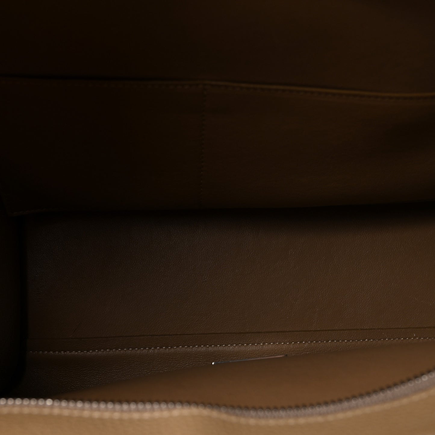 Drummed Calfskin Suede Medium Trapeze Dune