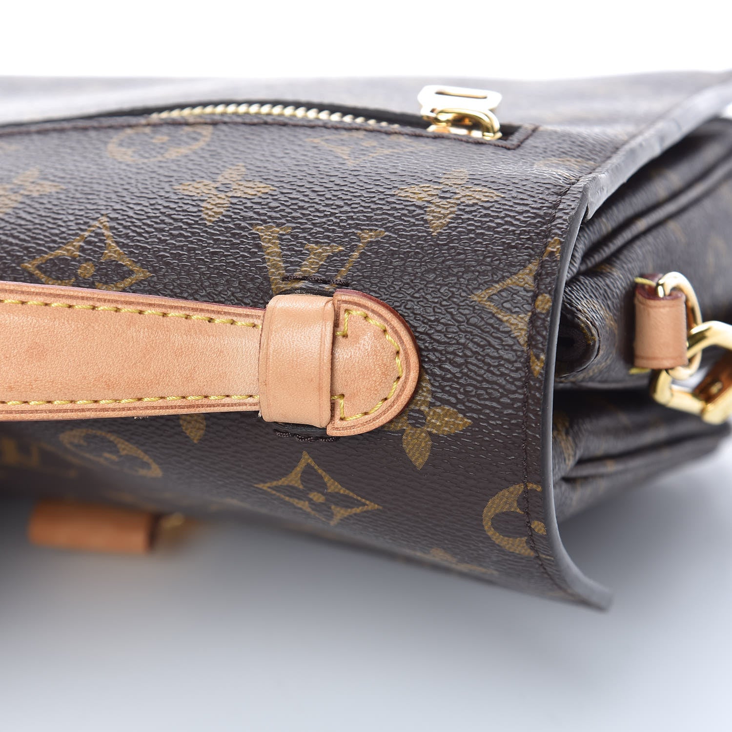 Louis Vuitton Monogram Pochette Metis 14 of 16