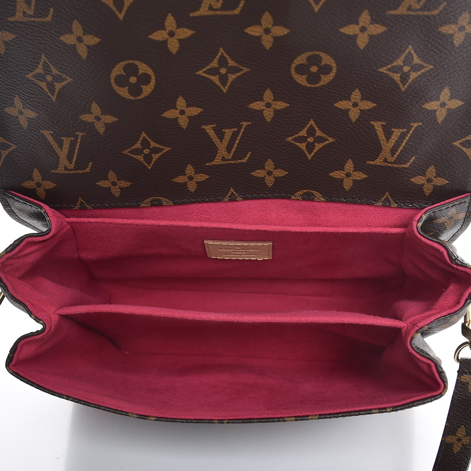 Louis Vuitton Monogram Patches Pochette Metis 5 of 7