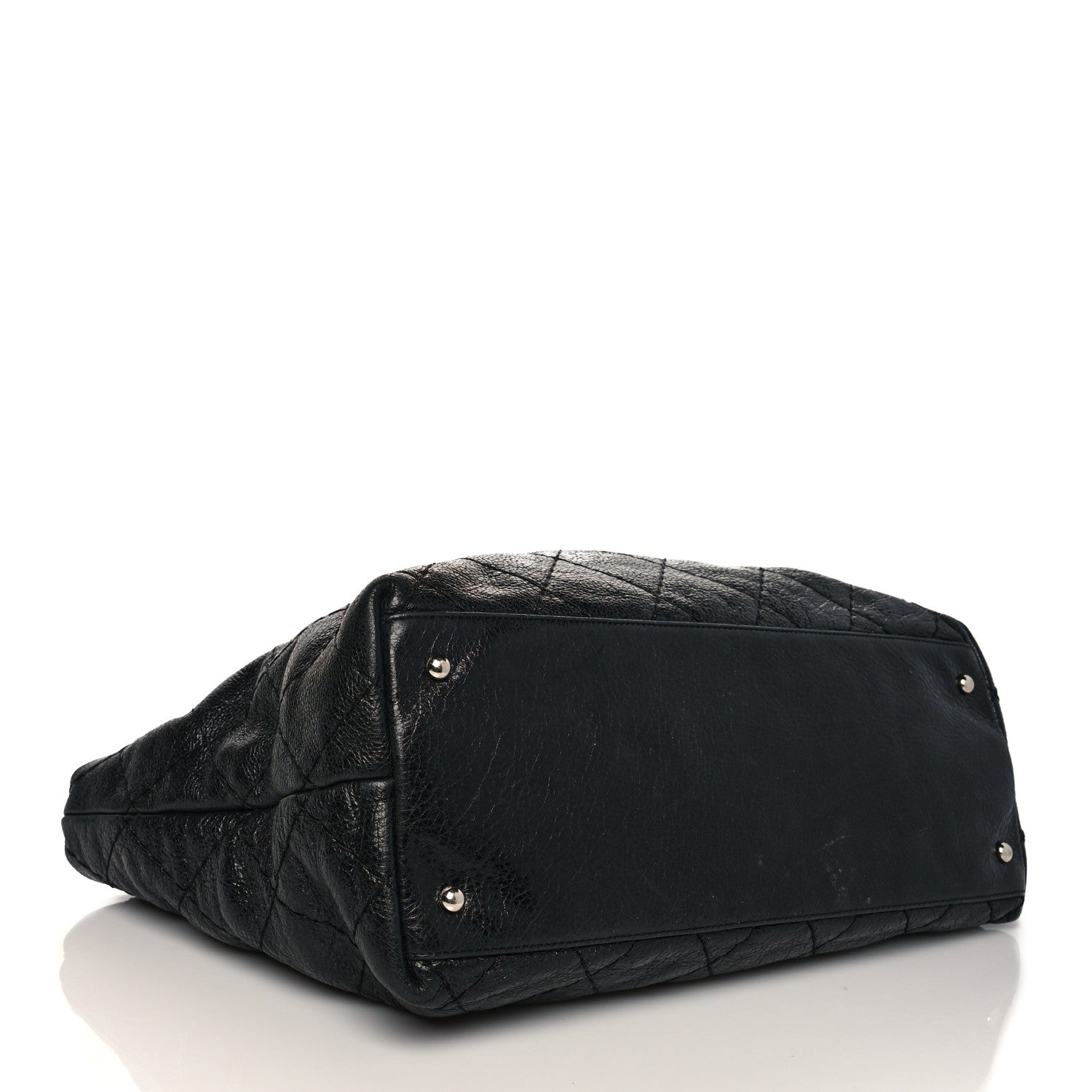 Chanel Glazed Calfskin Large On The Road Tote Black 3 of 8