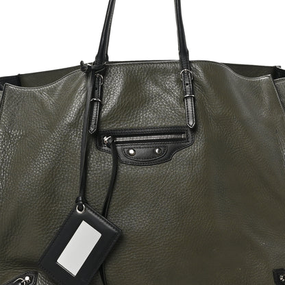 Balenciaga Supple Calfskin Papier A4 Zip Around Tote Green Black 8 of 10