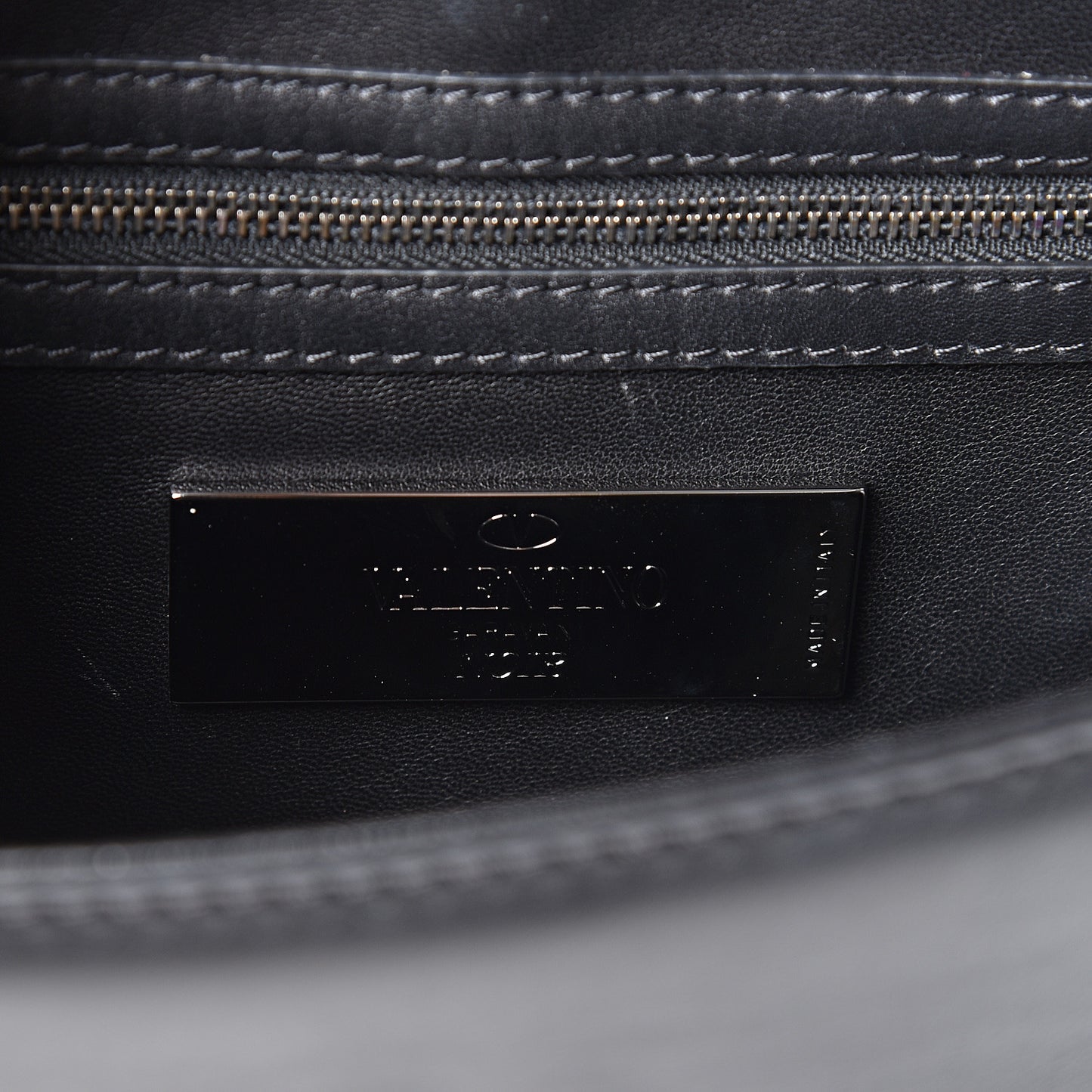 Vitello Small Glam Lock Rockstud Flap Black