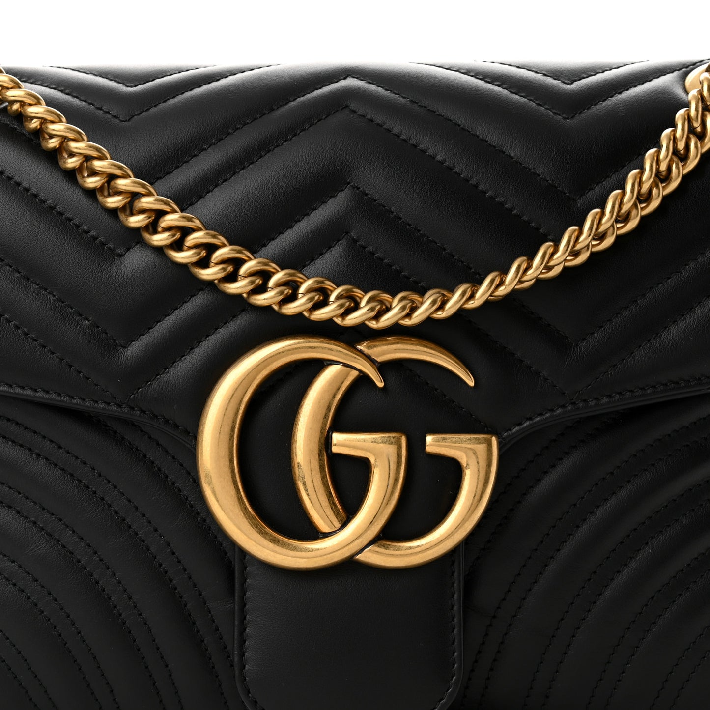 Calfskin Matelasse Medium GG Marmont Shoulder Bag Black