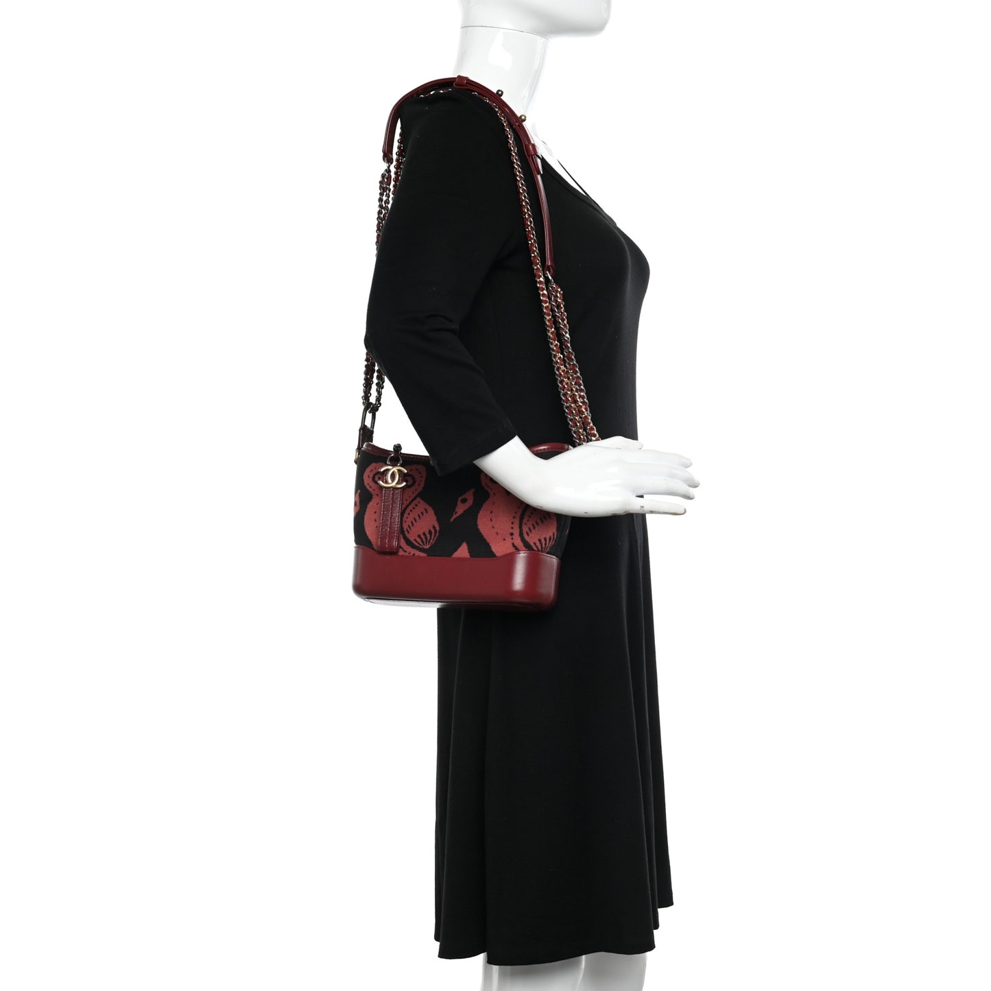 Knit Calfskin Small Gabrielle Hobo Red