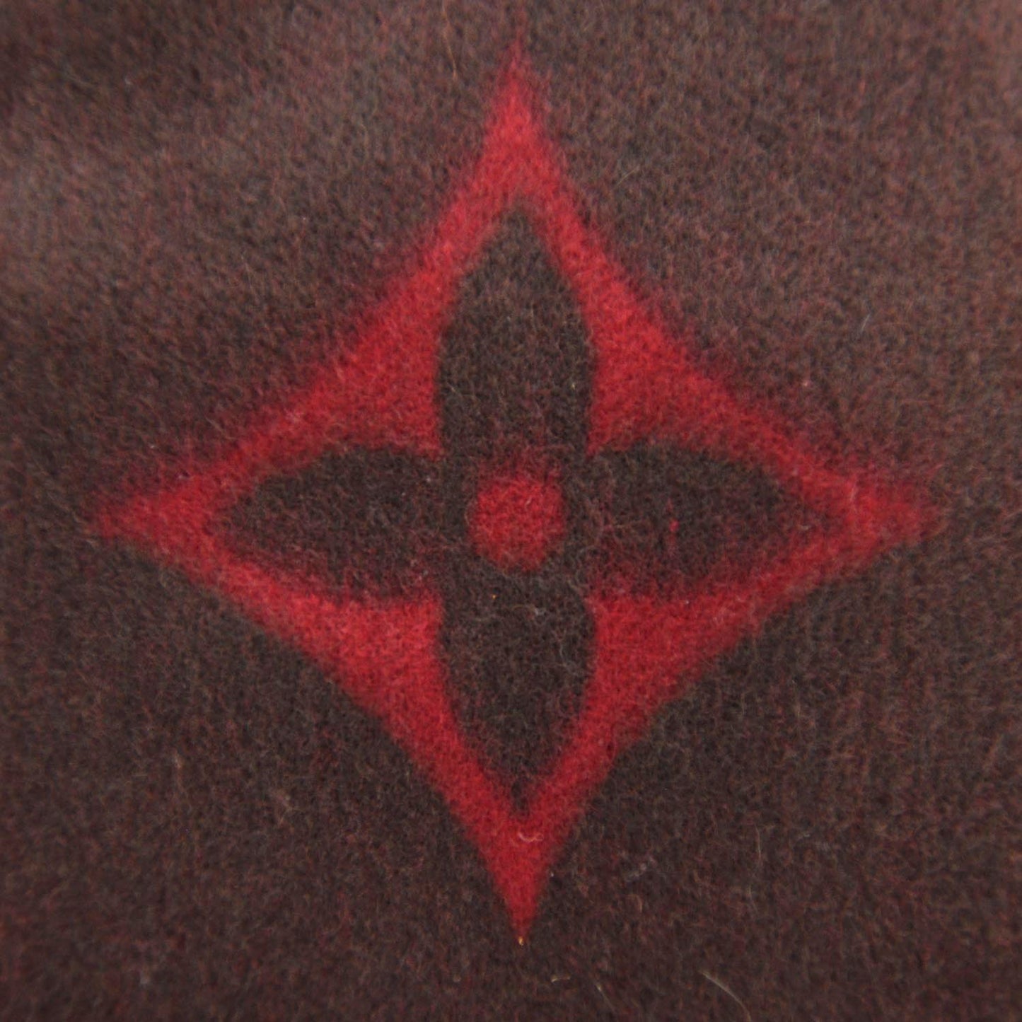 Cashmere Monogram Reykjavik Scarf Rouge