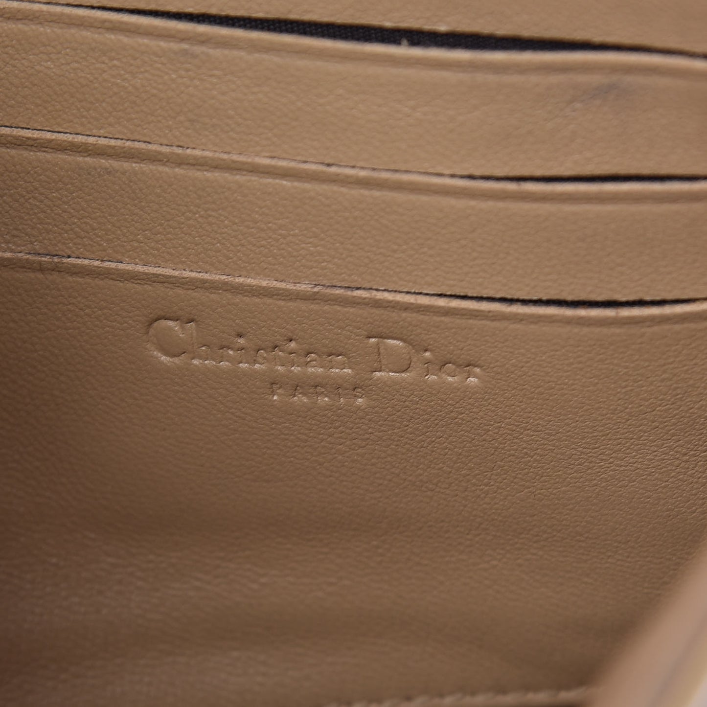 Patent Cannage New Lock Pouch Beige