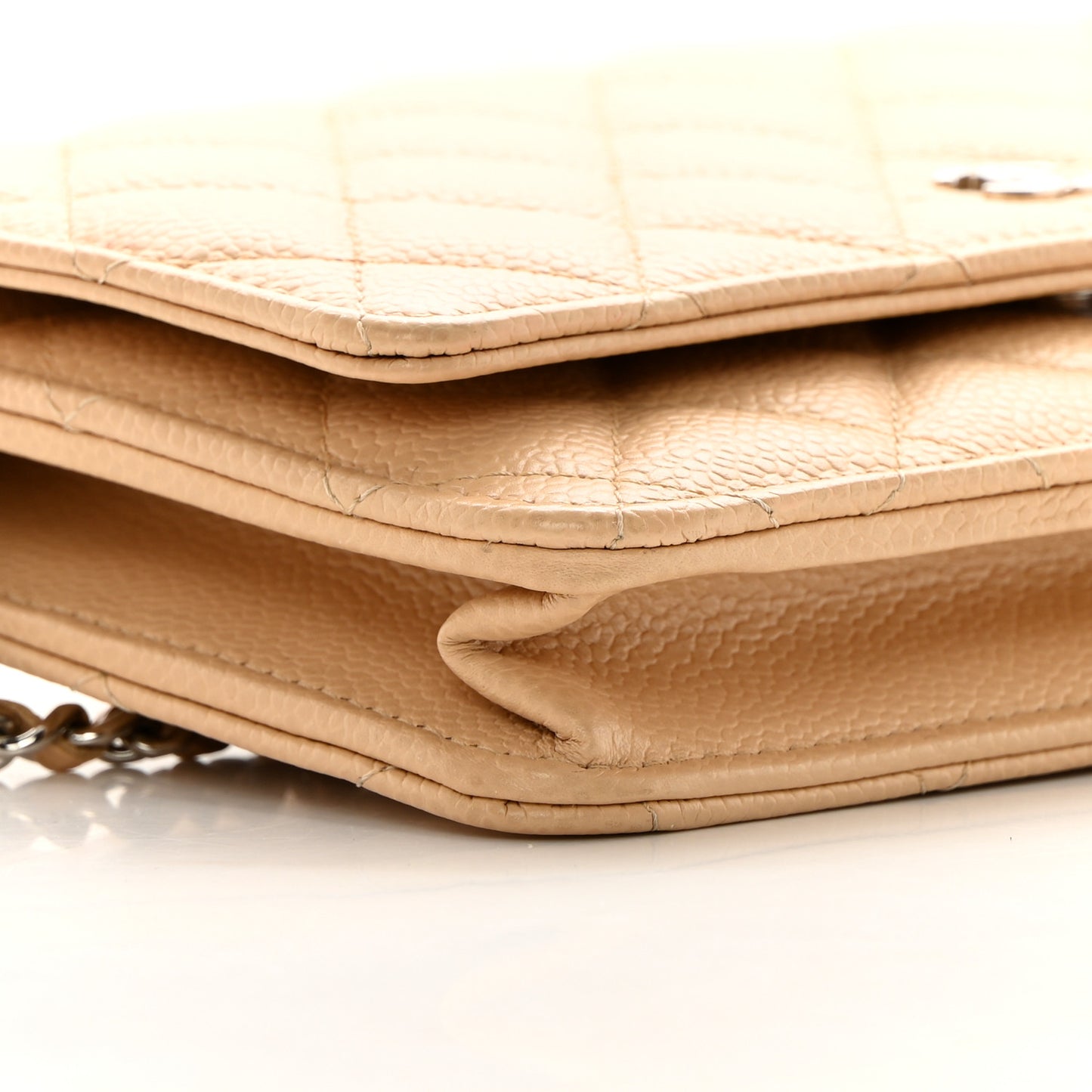 Caviar Quilted Wallet On Chain WOC Beige