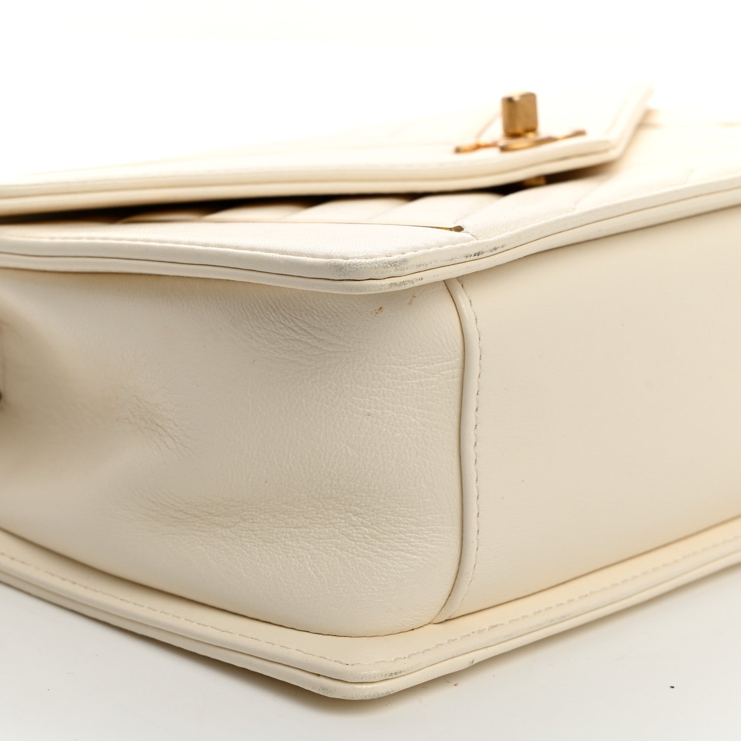 Chanel Lambskin Reversed Chevron Quilted Flap White 9 of 17