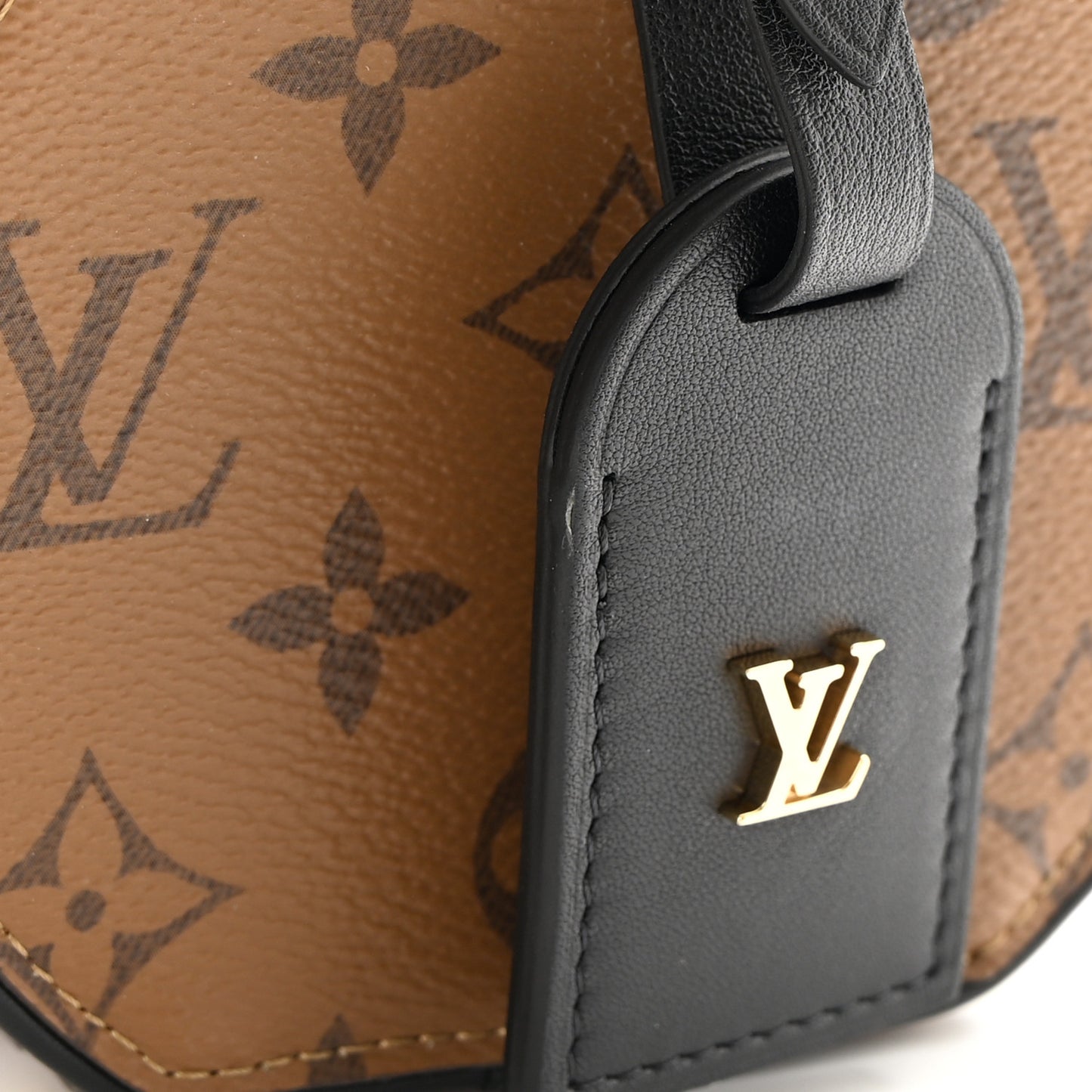Reverse Monogram Mini Boite Chapeau